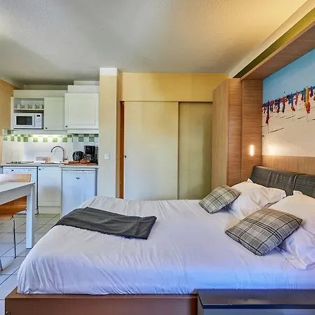 Lejlighedshotel Pierre & Les Embruns 2*