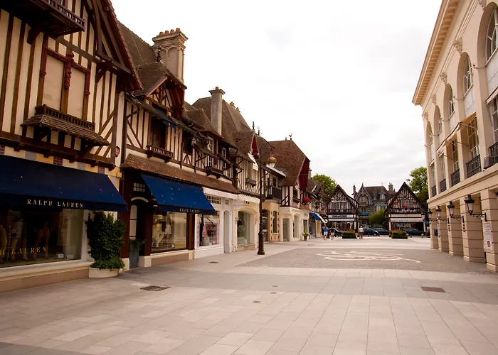 Pierre & Les Embruns Lägenhetshotell 2*