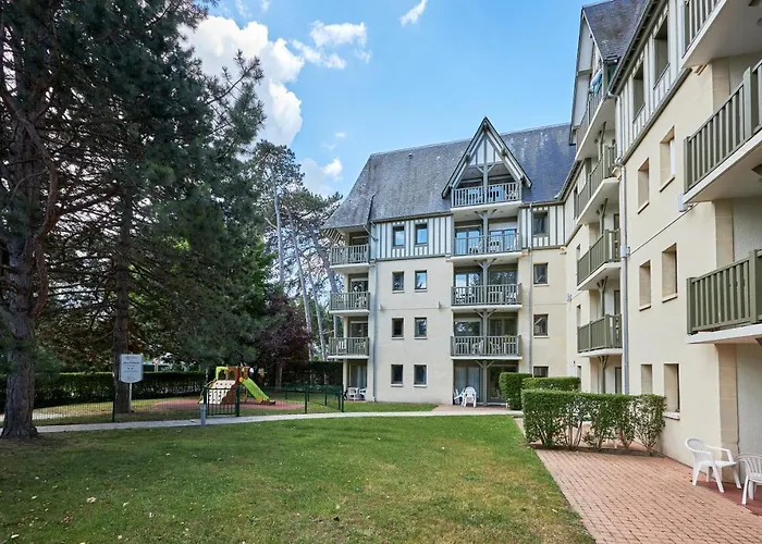 Pierre & Les Embruns Deauville