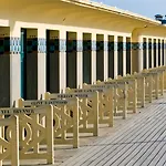Pierre & Les Embruns Deauville