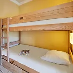 Pierre & Les Embruns Aparthotel 2*