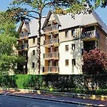 Aparthotel Pierre & Les Embruns 2*