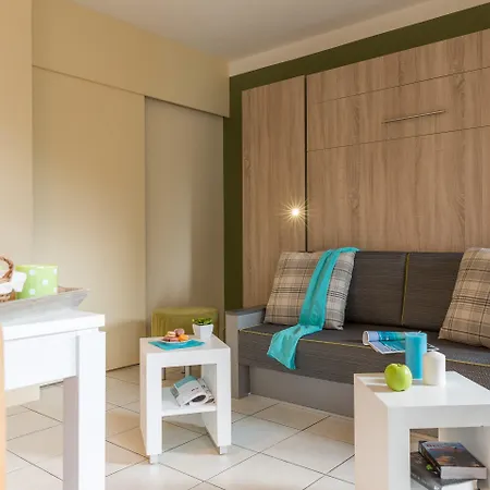 Pierre & Les Embruns Aparthotel