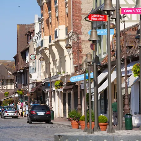 Aparthotel Pierre & Les Embruns Deauville