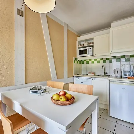 Aparthotel Pierre & Les Embruns 3*