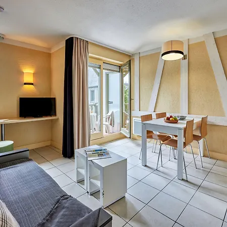 Pierre & Les Embruns 3*