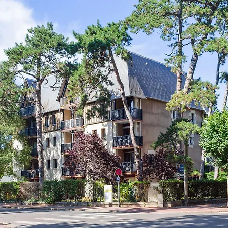 Pierre & Les Embruns 3*