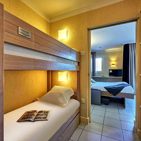 Pierre & Les Embruns Aparthotel 3*