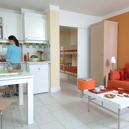 Aparthotel Pierre & Les Embruns 3*