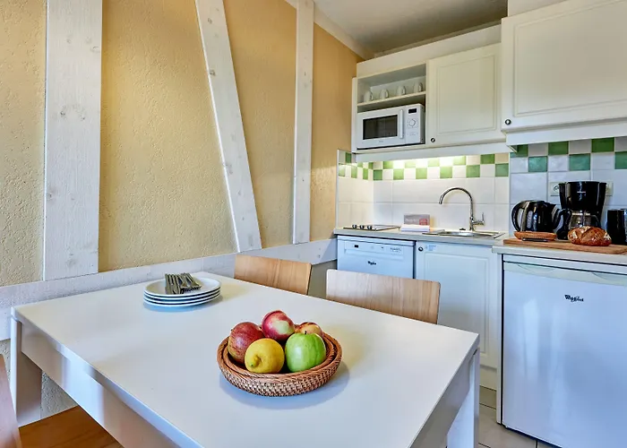 Pierre&vacances Les Embruns Appart hôtel 3*