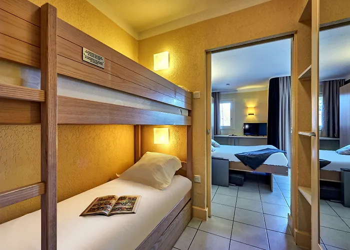 Pierre&vacances Les Embruns Appart hôtel 3*