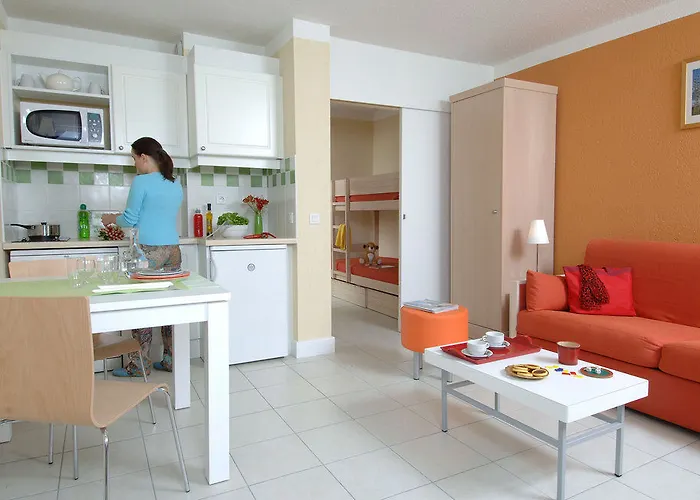 Appart hôtel Pierre&vacances Les Embruns 3*